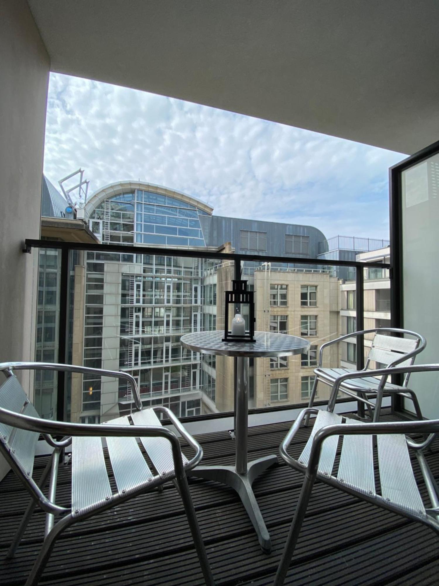 5Ensational Eu- Zone Appartment Brussels Exterior photo